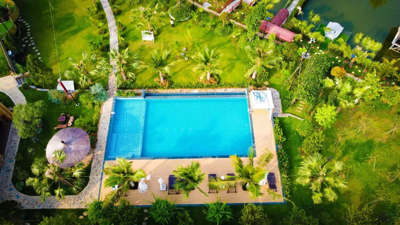 Âm Thanh & Ánh Sáng Resort-Sân Vườn, Ngoài Trời